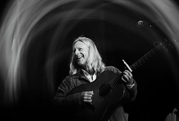 Jon Foreman (of SWITCHFOOT) w/ Tyson Motsenbocker